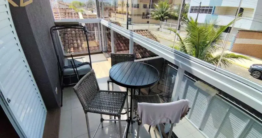 Sobrado geminado a venda no Caiçara, 3 dormitórios, 1 suíte, 4 vagas.