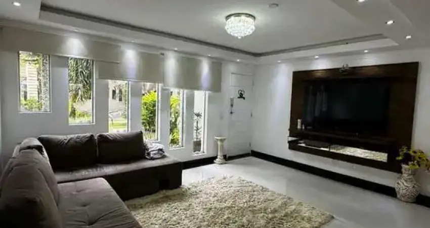 Casa de condomínio, 3dorms, 3 suítes, 123m², semimobiliado, mirim, 250m da praia