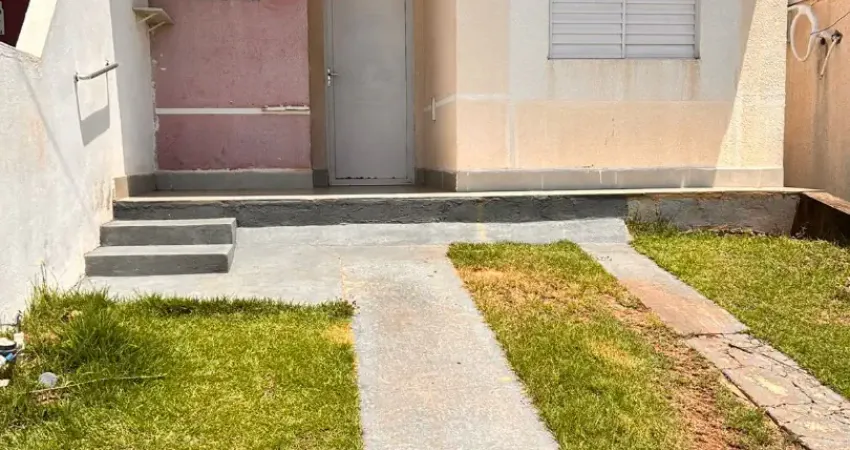 Casa no rio cachoeirinha com 2 quartos, sala e cozinha. condominio completo