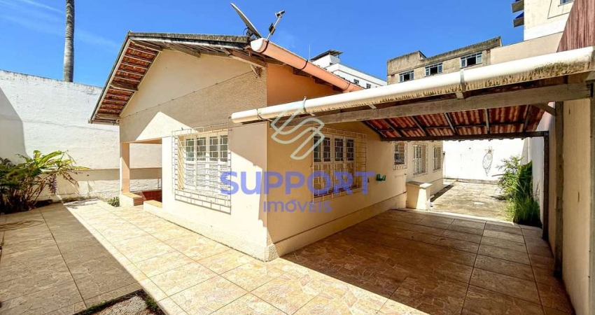 Casa 5 quartos em Muquiçaba, com churrasqueira e 5 vagas de garagem