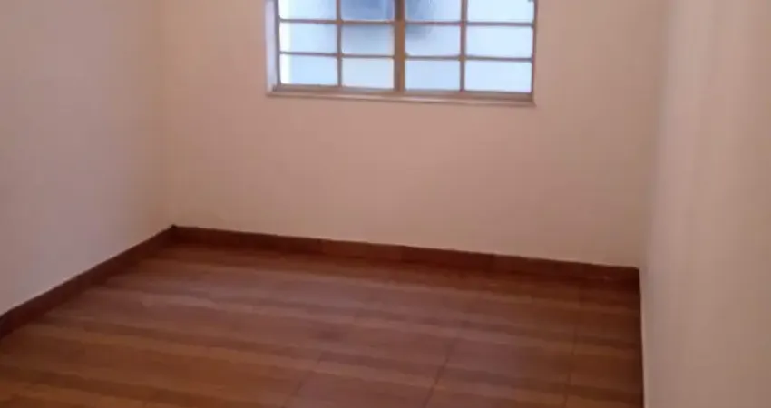 Apartamento muito bem localizado, largo do cambuci, tudo perto e condução farta para qualquer lugar. ultima unidade!!!