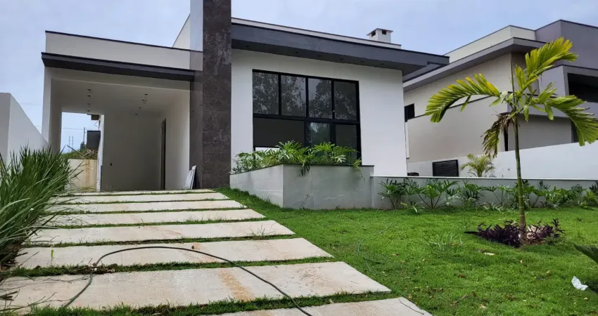 Casa térrea nova pronta para morar, cond. fechado á venda com 162 m² a/u de pura natureza com 3 suítes com 6 vagas.