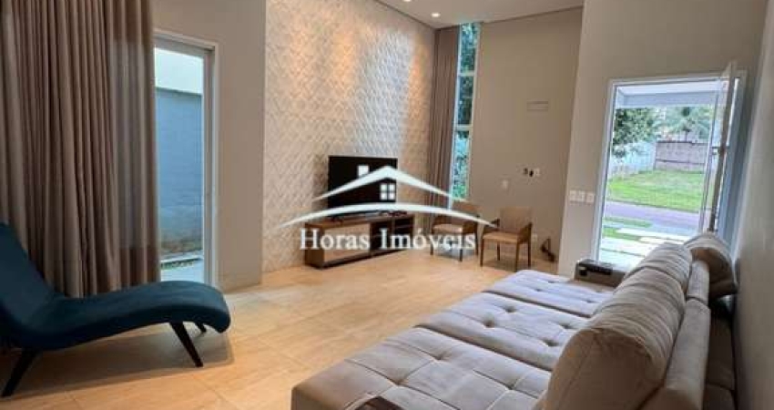 Imóvel de luxo: Casa em condomínio no Jardim Imperial, Cuiabá-MT. 3 quartos, 3 suítes, 2 salas, 4 banheiros, 200m².