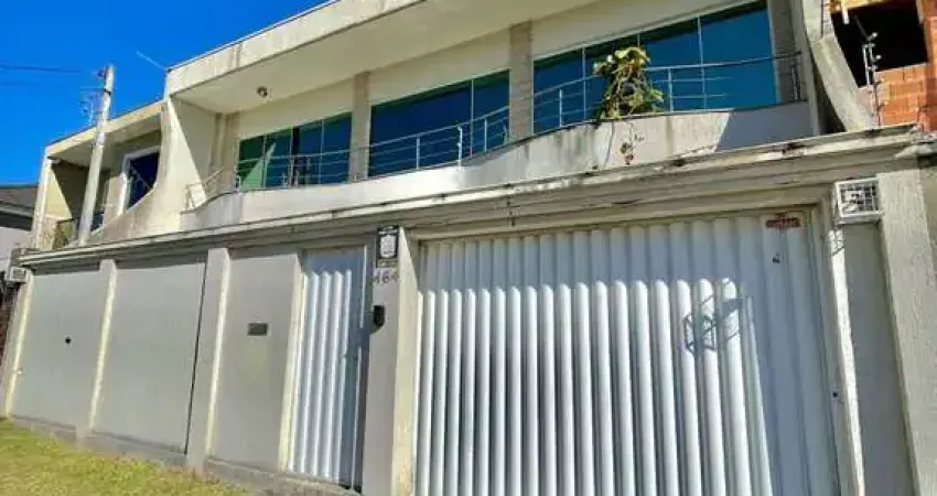 Casa com 6 quartos à venda na Avenida Clemente Précoma, Cruzeiro, São José dos Pinhais