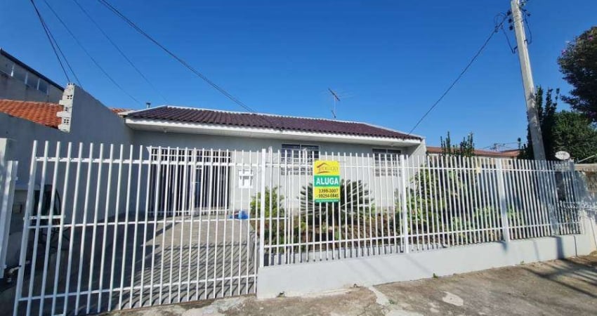 Casa com 3 quartos para alugar na Rua João Teixeira de Carvalho, 549, Cruzeiro, São José dos Pinhais