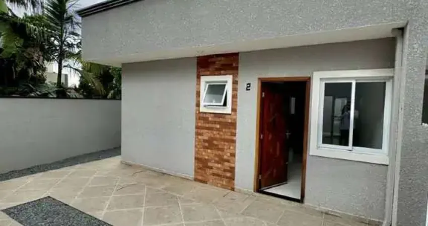 Casa com 3 quartos à venda na Travessa Giacomo Martinatto, 152, Colônia Rio Grande, São José dos Pinhais