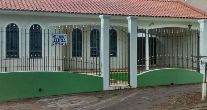VENDA | Casa, com 3 dormitórios em Zona 05, Maringá