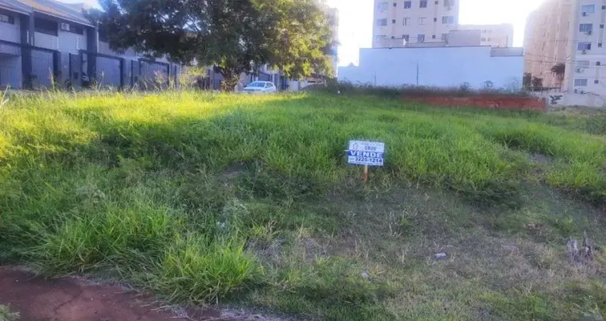 Terreno à venda na Rua Lobélia, 500, Parque Industrial I, Maringá