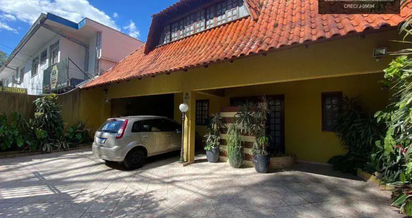 Sobrado com 5 quartos a venda no Alto da XV