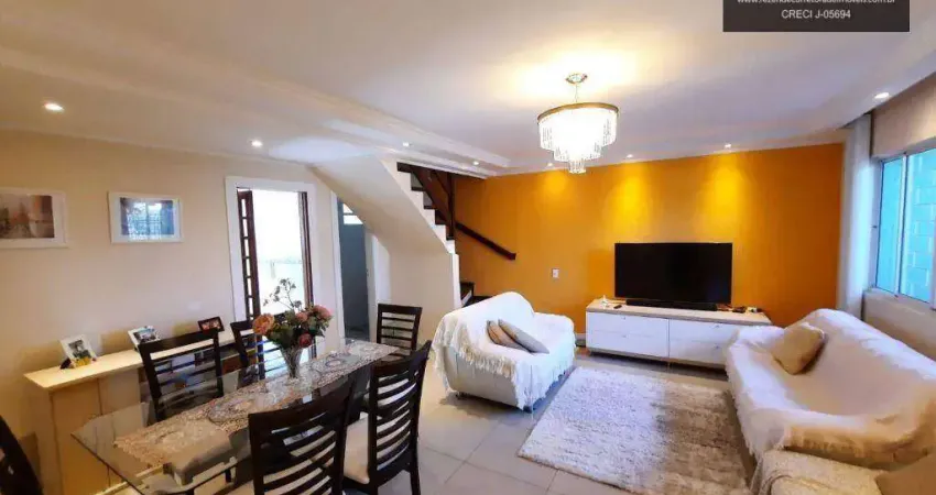Sobrado com 3 dormitórios à venda, 153 m² por R$ 689.000,00 - Fazendinha - Curitiba/PR