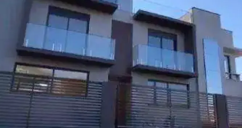 Sobrado com 3 suítes a venda no Mossunguê