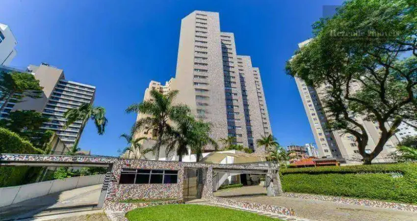 Apartamento com 3 dormitórios à venda, 72 m² por R$ 555.000,00 - Champagnat - Curitiba/PR