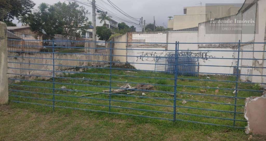 Terreno de Esquina à venda, 200 m² por R$ 374.900 - Portão - Curitiba/PR