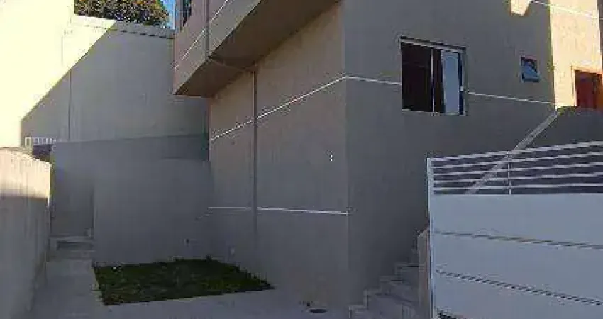 C-SO1524 Sobrado Novo em Condomínio no Bairro Alto, Amplo Terraço!