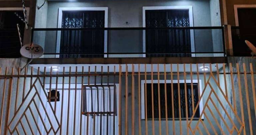Sobrado Triplex com 3 dormitórios à venda, 123 m² por R$ 559.900 - Capão Raso - Curitiba/PR