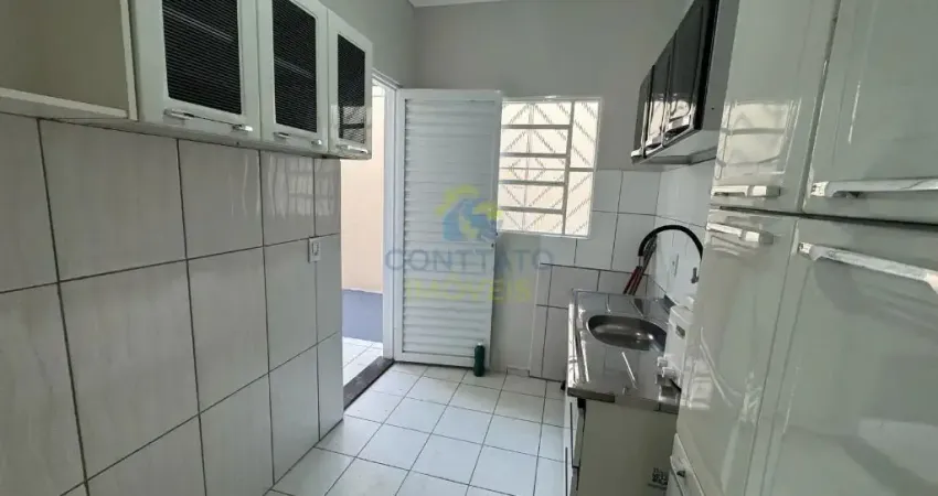 CASA Condomínio Recanto , 02 quartos, Ar Condicionado - VALOR  2.900,00