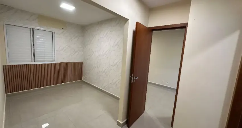 CASA , Cond. Rio Manso, 02 quartos sewndo 01 suíte, piso porcelanato  VALOR  3.200