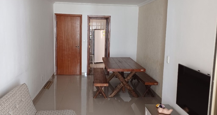 Apartamento próximo a praia do Forte - 2 suítes - Cabo Frio/RJ