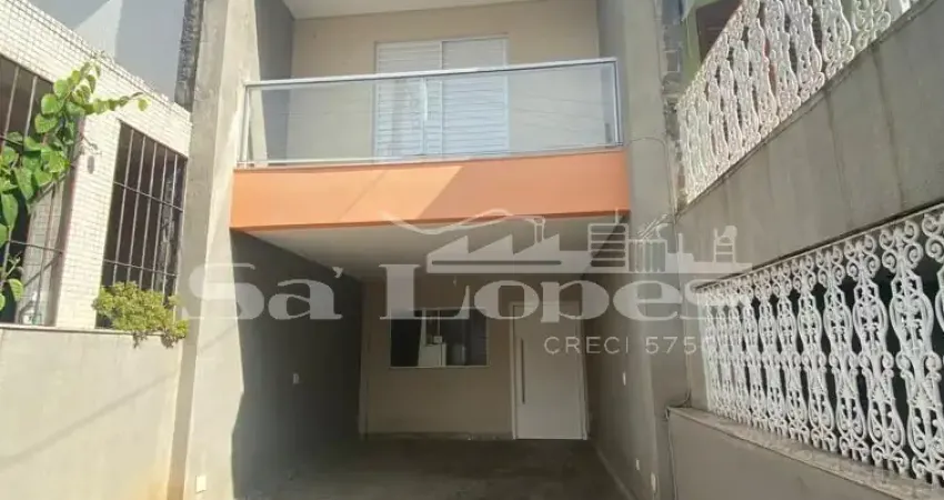 Casa com 3 quartos para alugar na Rua José Lógulo, 54, Mooca, São Paulo