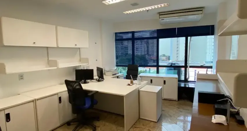 Sala comercial com 2 salas à venda na Rua Otávio Carneiro, 148, Icaraí, Niterói