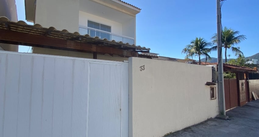 Alugo ótima casa 3 suites Itaipu Niterói