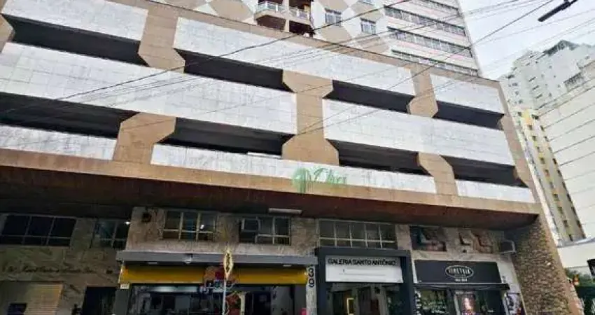 Apartamento 01 quarto e sala, sacada, 02 elevadores venda no centro em juiz de fora - mg