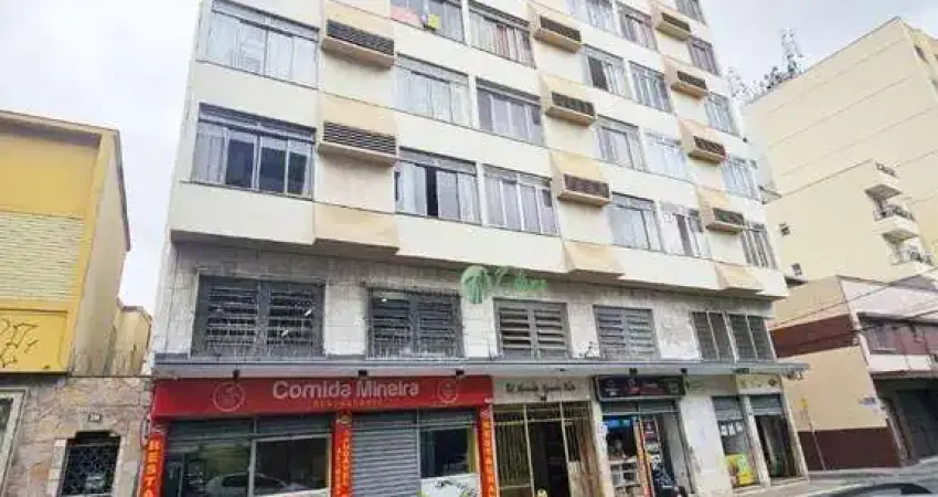 Kitnet com quarto, elevador e portaria 24h a venda bairro são mateus em juiz de fora - mg