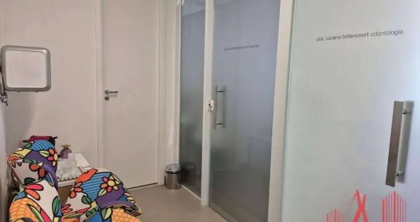 Sala Comercial à Venda com 1 banheiro e 1 vaga de garagem, com 31 m² - Vila Mariana