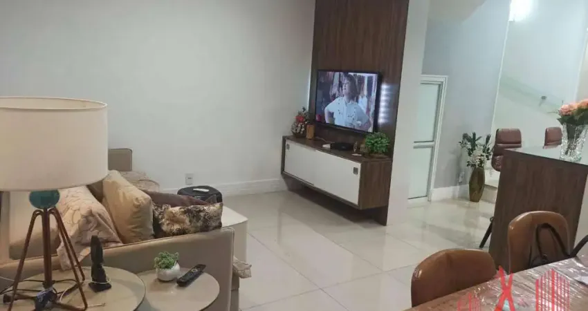 Casa Sobrado em Condomínio à Venda ou Locação com 3 dormitórios, 2 vagas de garagem, com 115 m² - Jardim São Pedro (Mogi das Cruzes)