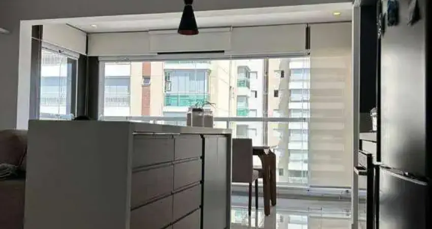Apartamento mobiliado à venda ou locação com 1 dormitório, 2 vagas de garagem, com 70 m² - consolação