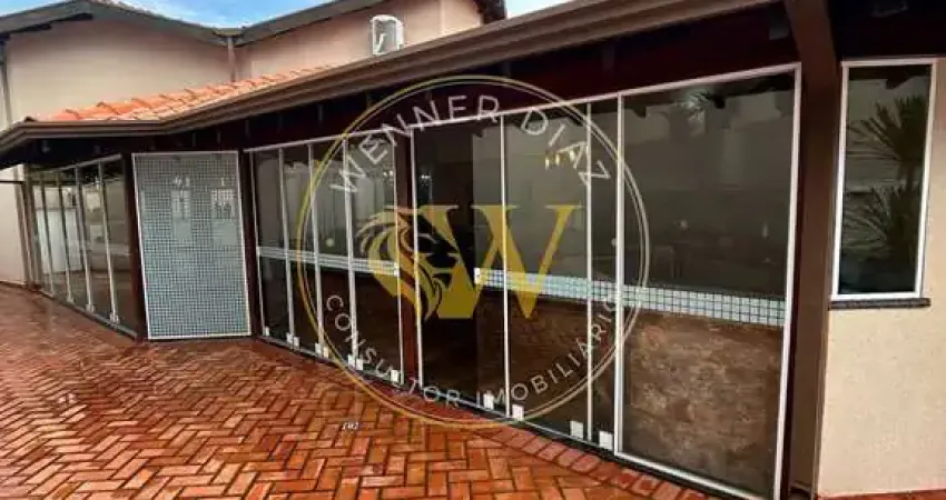 CASA A ALUGUEL 288m² – 3 SUÍTES – PISCINA AQUECIDA – DAMHA I – R$ 13.000,00 MOBILIADA