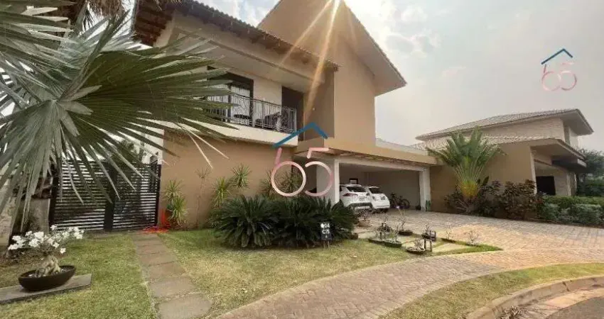 Casa com 4 quartos à venda na Avenida Vila Jardim, 28, Condomínio Residencial Vila Jardim, Cuiabá