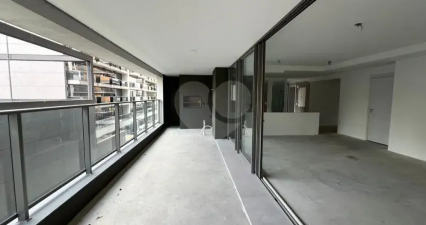 Apartamento novo à venda no Alto de Pinheiros – 182 m² | 3 suítes | 2 vagas | Depósito | Condomínio Clube completo