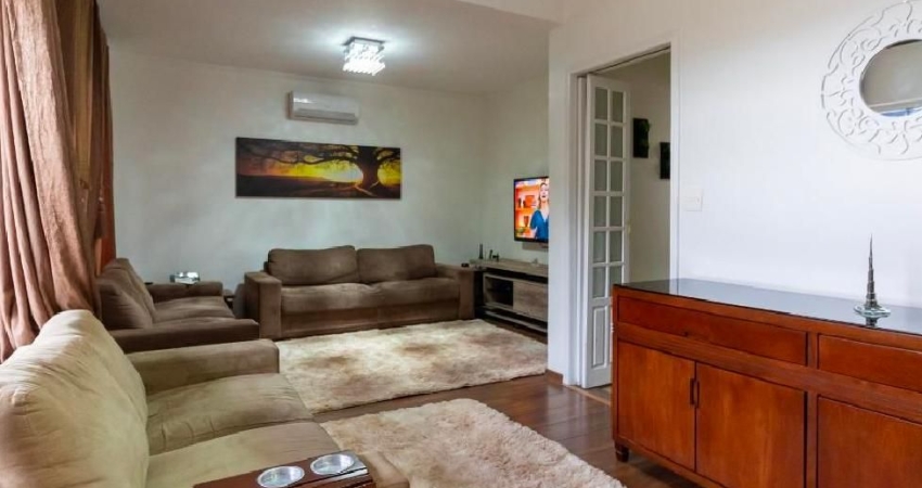 Sobrado à Venda | 250 m2 | 4 dormitórios (3 suítes) | 5 vagas em São Miguel Paulista!