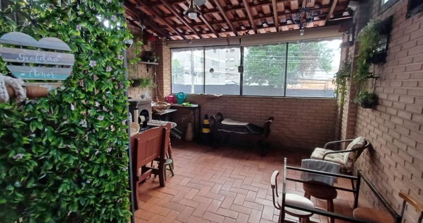 Sobrado à venda | 275m² | 3 dormitórios ( 2 suítes) | 4 banheiros | 2 vagas em Santana |SP