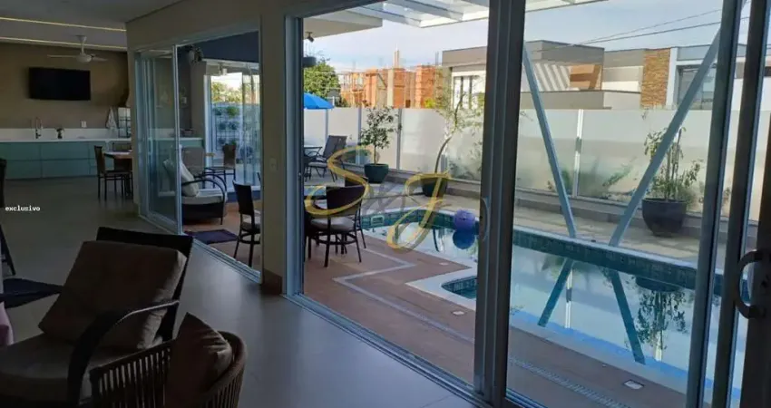Deslumbrante sobrado de três suítes e piscina aquecida no cond. villa bela siena - paulínia- sp