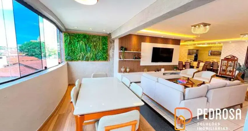 Apartamento com 250 m2 | 3 suítes c/ varanda | escritório | 3 vagas | Candelária