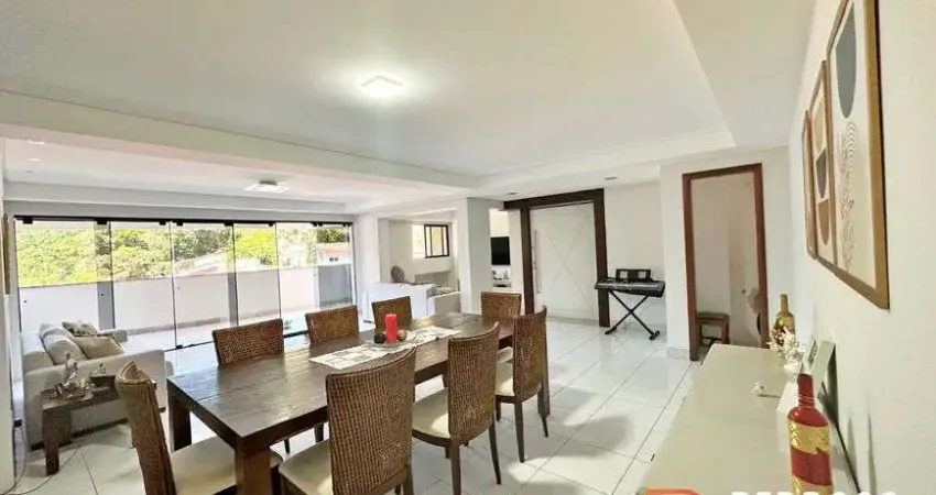 Apartamento com 243 m2 - 4 suítes (1 master) - Solar das Dunas Tirol - 3 vagas - Financiavel