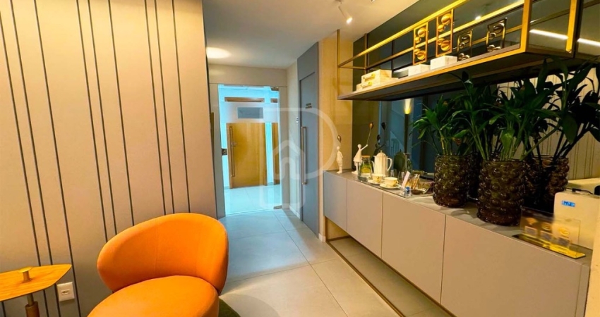 Clínica mobiliada no HC Plaza - 68 m² - 3 salas - 3 banheiros - 3 vagas