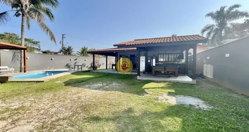 Casa à Venda a 100 Metros da Praia de Boracéia – Conforto e Localização Privileg