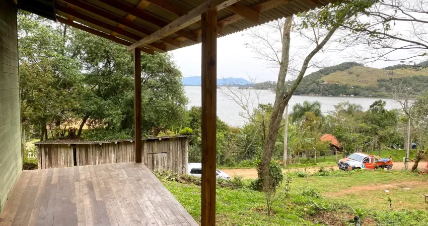 Chácara com vista para lagoa, 2 hectares em tamborete, imaruí - sc