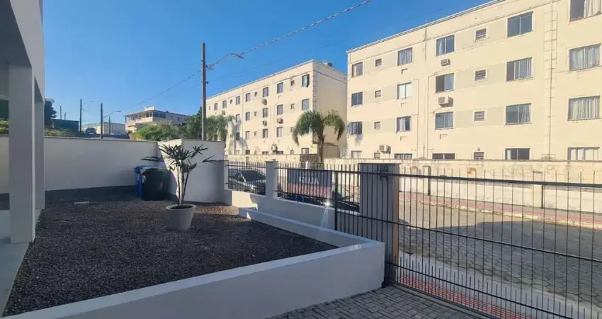 Apartamento com 1 quarto para alugar na Rua Otildes Ferreira da Rosa, area 4, Roçado, São José