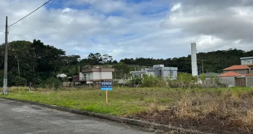 Terreno à venda na Rua Amantino José Ferreira, 05, Sertão do Maruim, São José