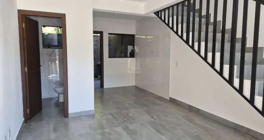 Casa com 2 quartos à venda na Rua Jacatirão, 318, Potecas, São José