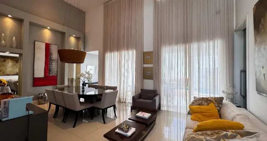 Casa no Interlagos, com 4 quartos, sendo 3 suites, 4 vagas,  lazer privativo