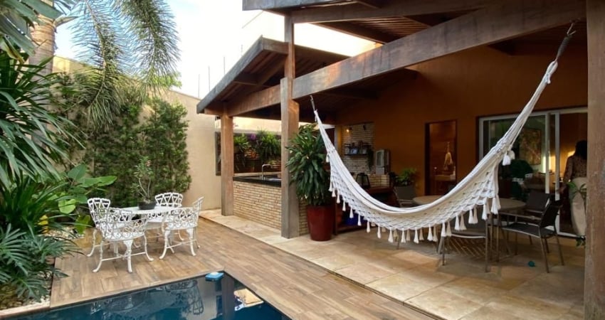 Casa no Condominio Vila Romana, com 3 suites, Duplex, Area de lazer propria, R$ 1.900.000,00