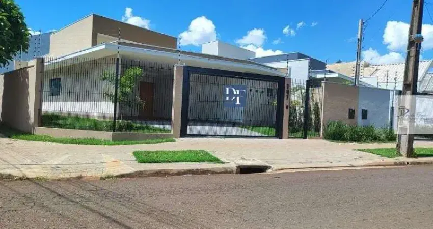 Casa com 3 quartos à venda no Jardim Itália, Maringá 