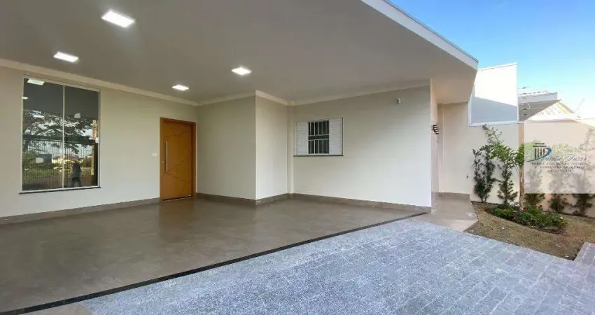 Casa com 3 quartos à venda no Jardim Itália, Maringá