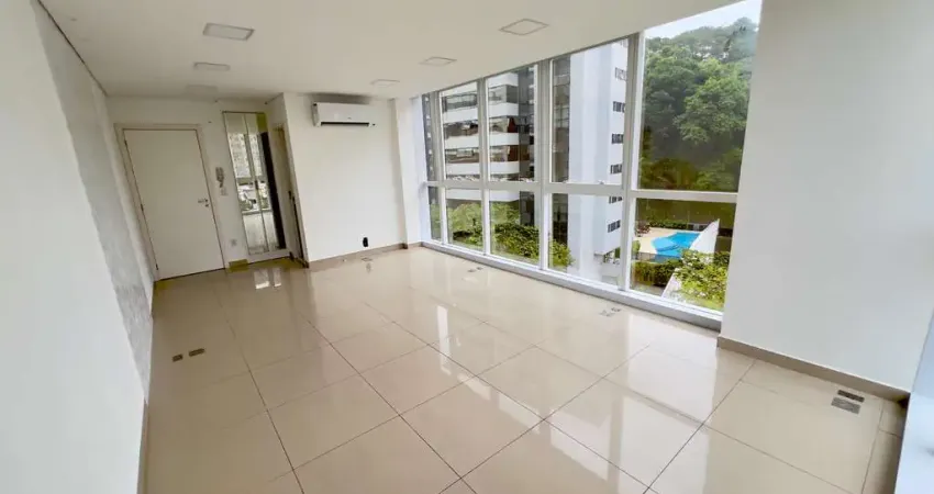 SALA COMERCIAL ED. HELBOR DUAL OFFICES | 34 M² | 01 VAGA DE GARAGEM