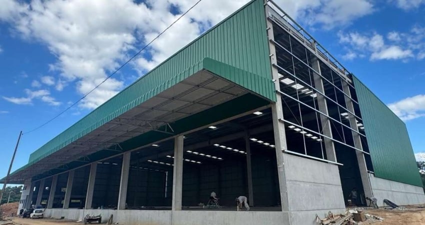 GALPÃO LOGISTICO EM JOINVILLE | DISTRITO INDUSTRIAL | 4.400 M² | 14 DOCAS